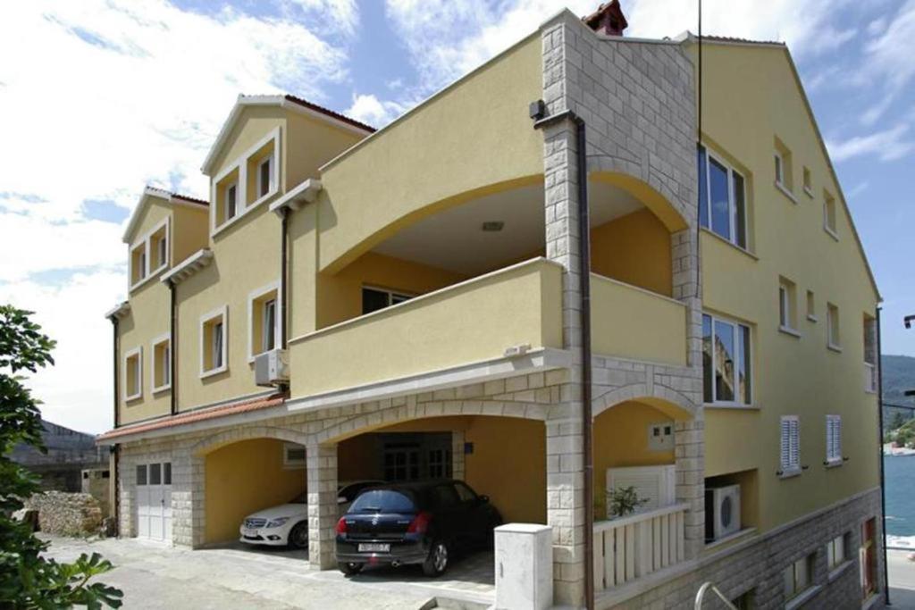 Apartments Dea Caeli Vela Luka Esterno foto