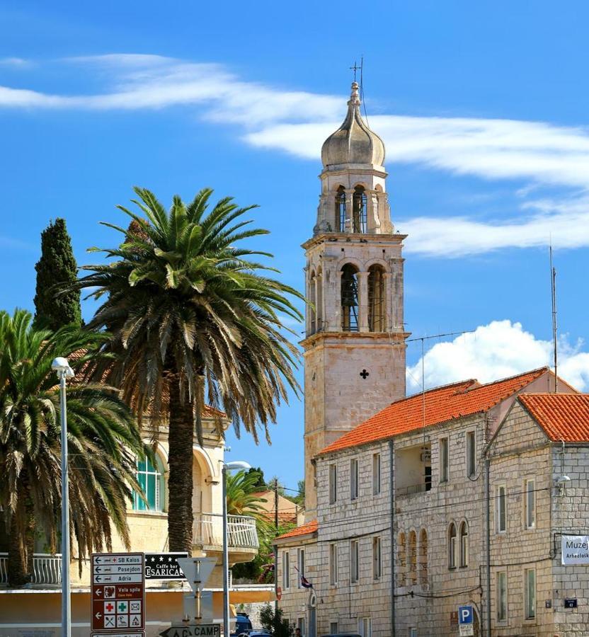 Apartments Dea Caeli Vela Luka Esterno foto