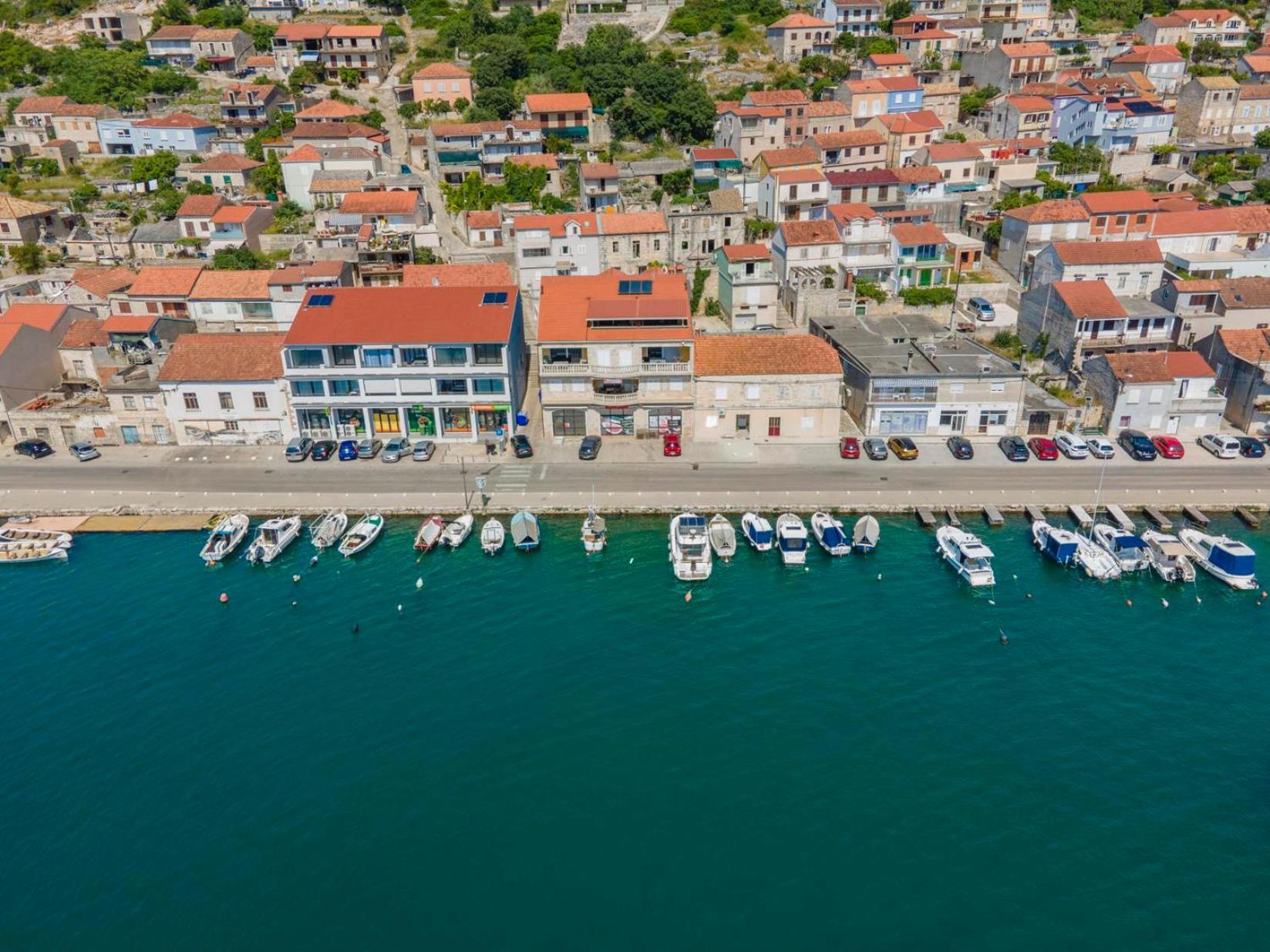 Apartments Dea Caeli Vela Luka Esterno foto