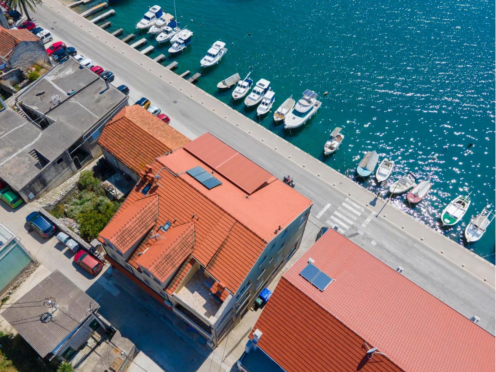 Apartments Dea Caeli Vela Luka Esterno foto