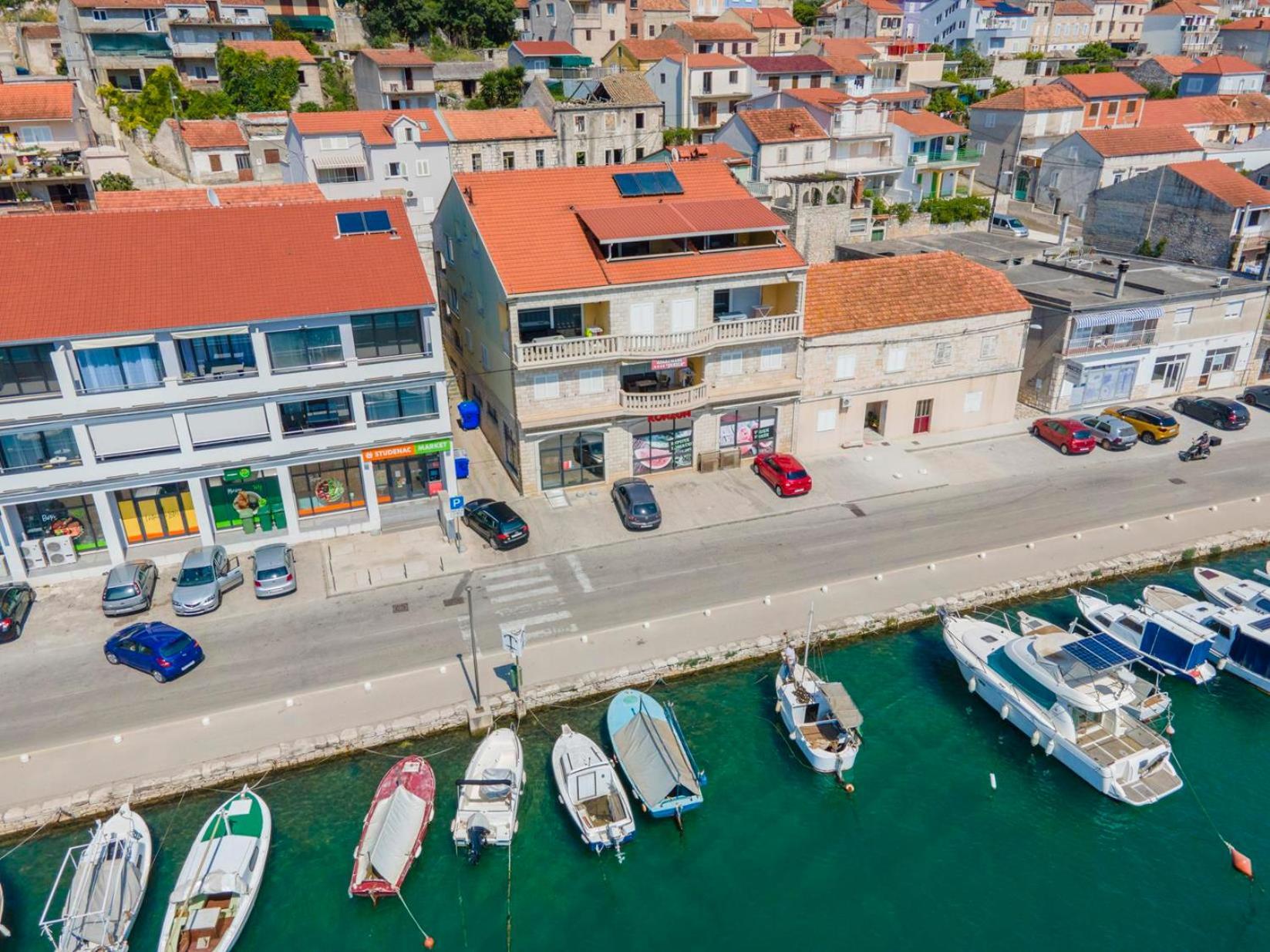 Apartments Dea Caeli Vela Luka Esterno foto